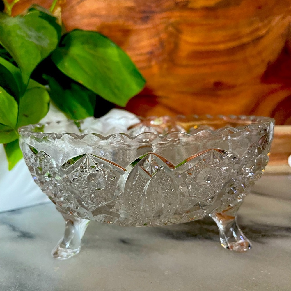Pedestal bowl with stars anchor hocking 1960s med size